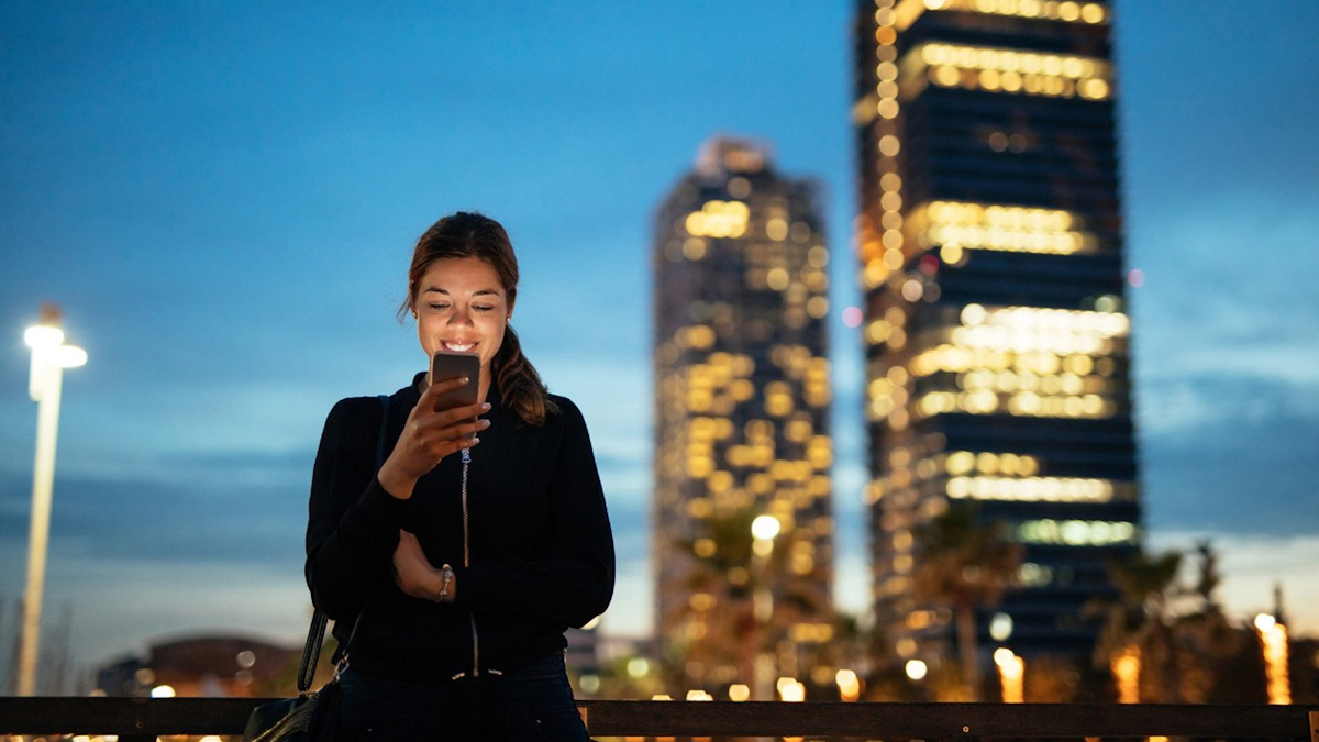 Amadeus Mobile Messenger Discontinued: Why TMCs Are Choosing Voyage Manager